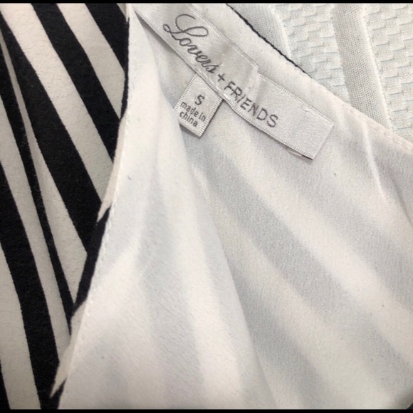 Flattering Lovers + Friends Dress - Picture 3 of 3